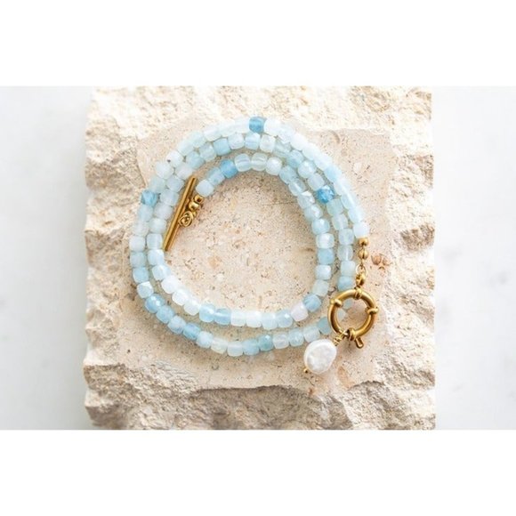 Aquamarine Gemstone Necklace with gold toggle clasp and removeable baroque pearl - Picture 2 of 14